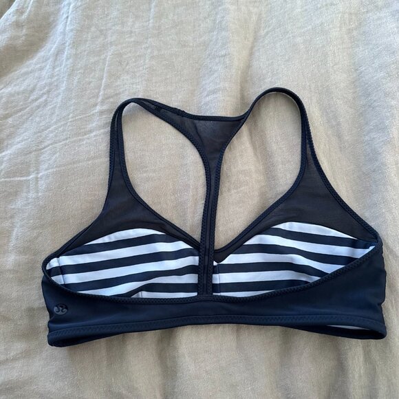 Lululemon Reversible Mesh Black / Striped Swim Suit Top Size Small - Picture 2 of 3